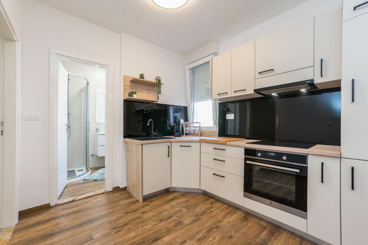 Appartement Saluto Al Sole à Zadar Extérieur photo