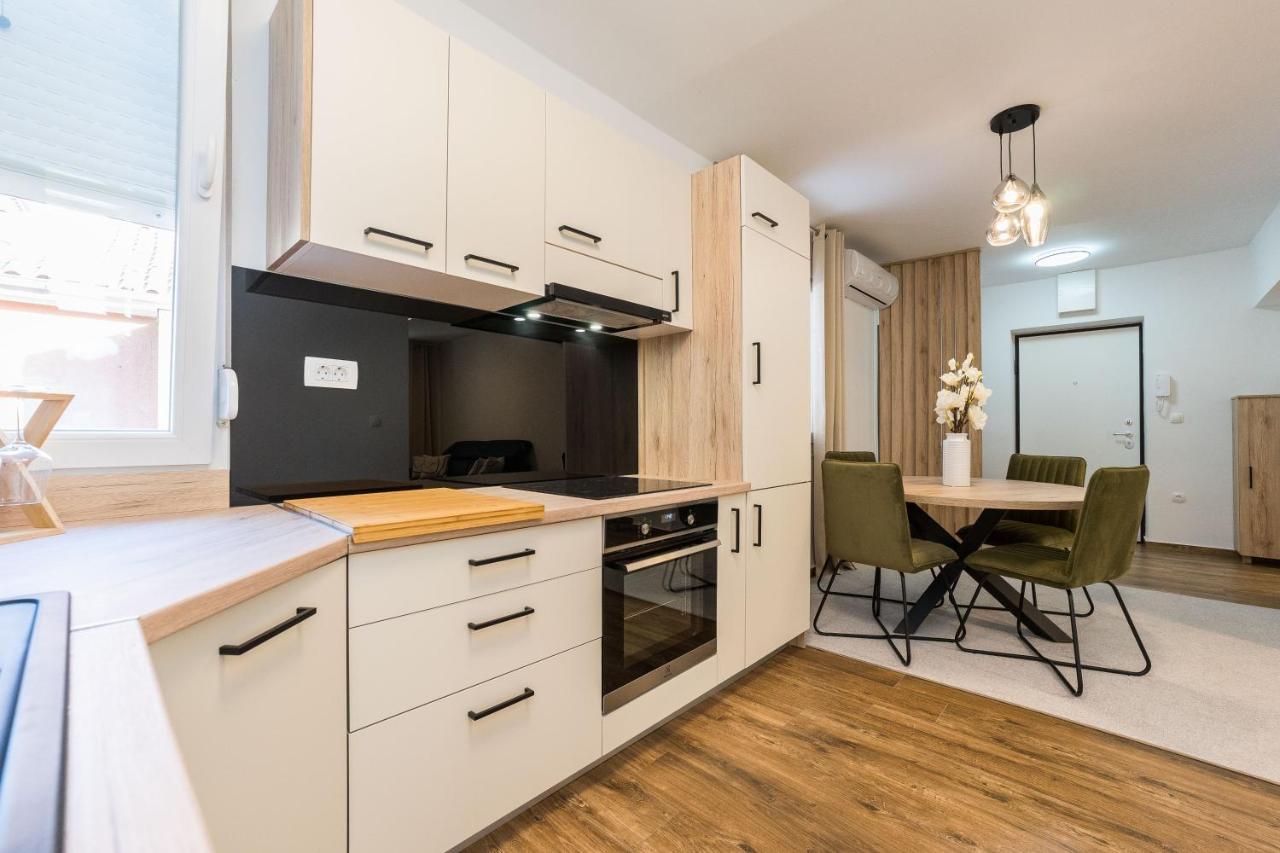 Appartement Saluto Al Sole à Zadar Extérieur photo